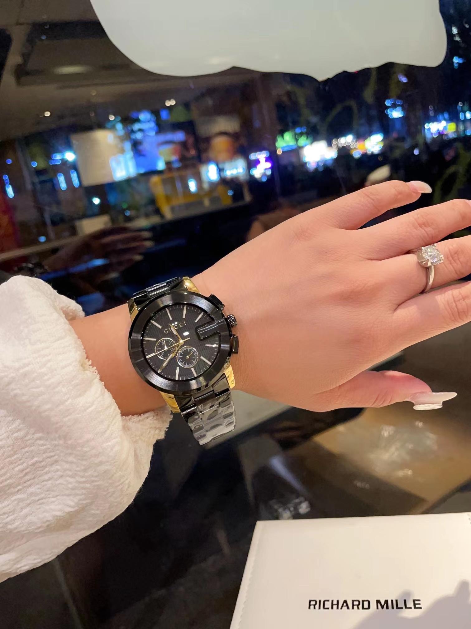 Replica Gucci 904l Stainless Steel Quartz Watch 43MM