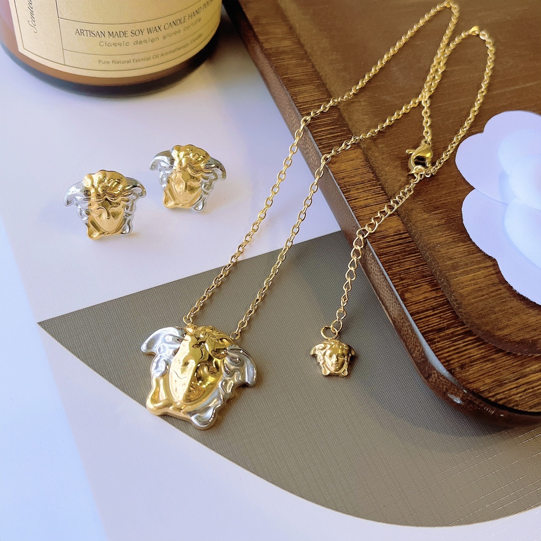 Replica VERSACE Necklace