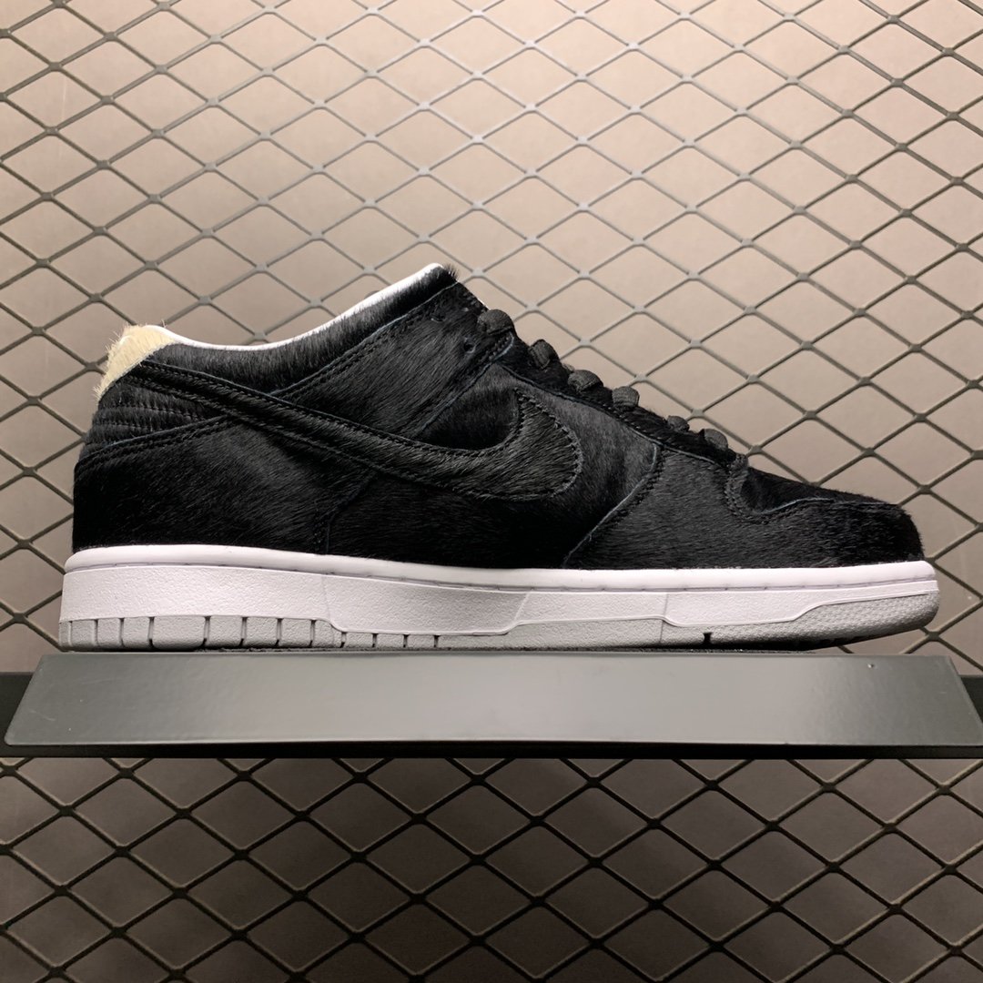 Replica Nike Dunk SB Shoe Medicom Toy x Nike SB Dunk LowCZ5127-001 36-47.5