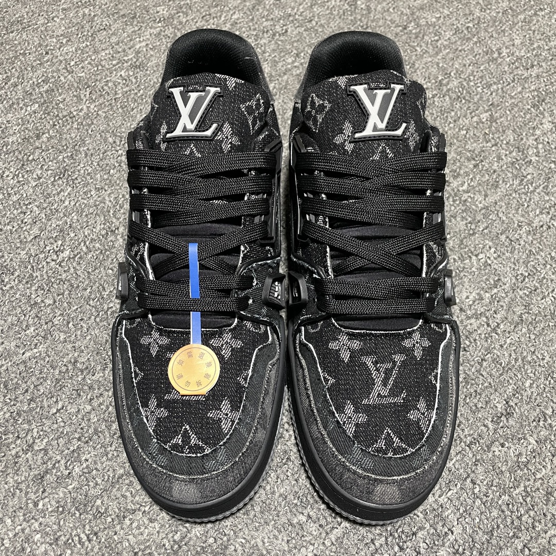 Replica Louis Vuitton Shoe Louis Vuitton LV Trainer size 35-46