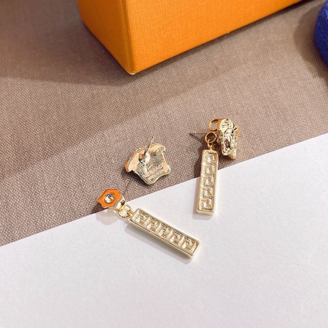 Replica VERSACE Earring