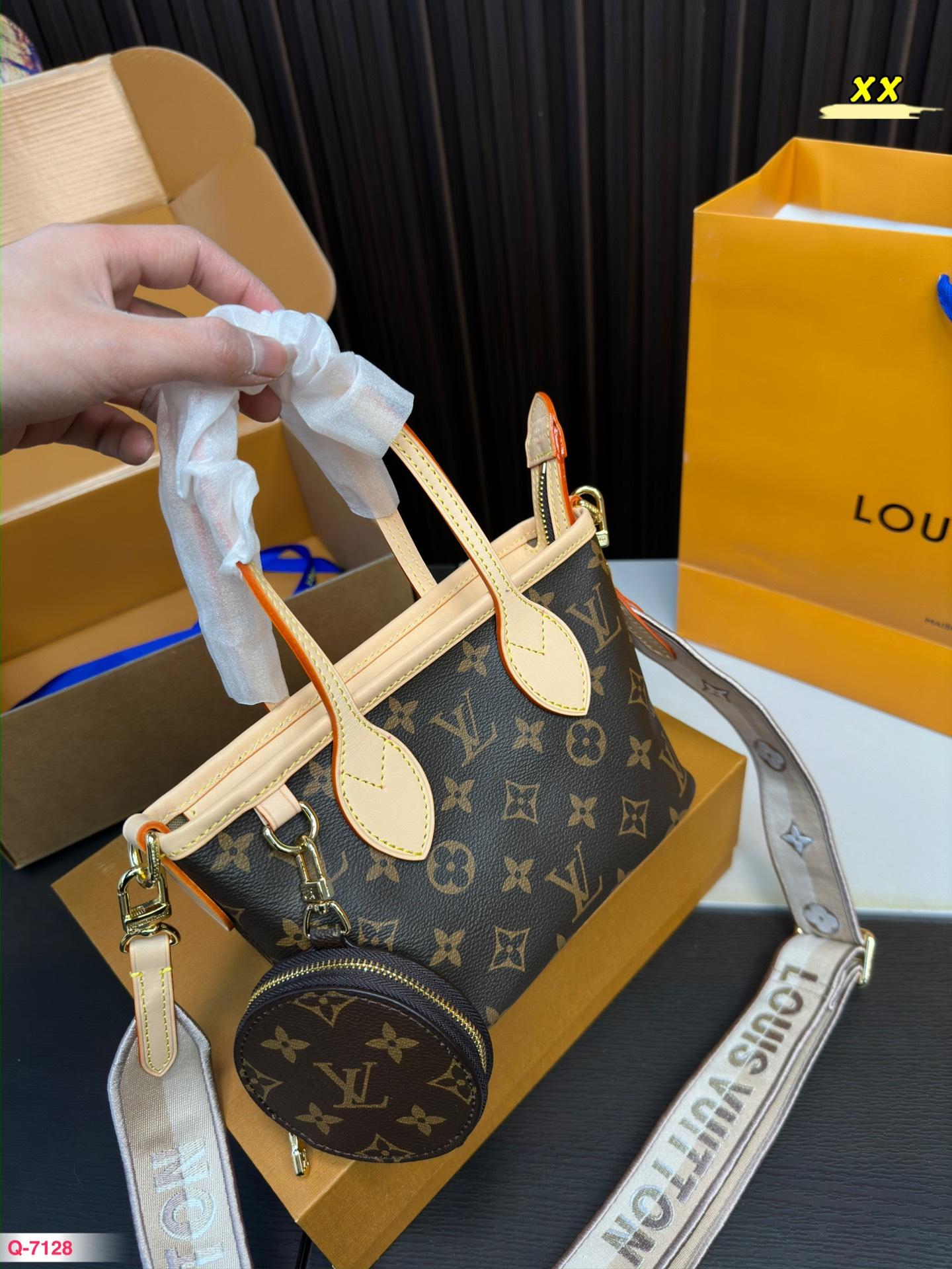 Replica Louis Vuitton Bag 20*14CM
