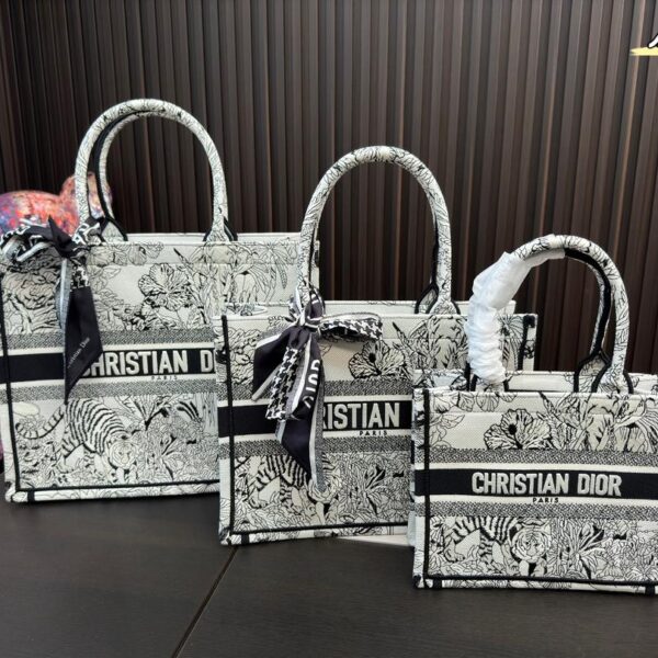 Replica Dior Bag   41*34CM/36*27CM/27*21CM