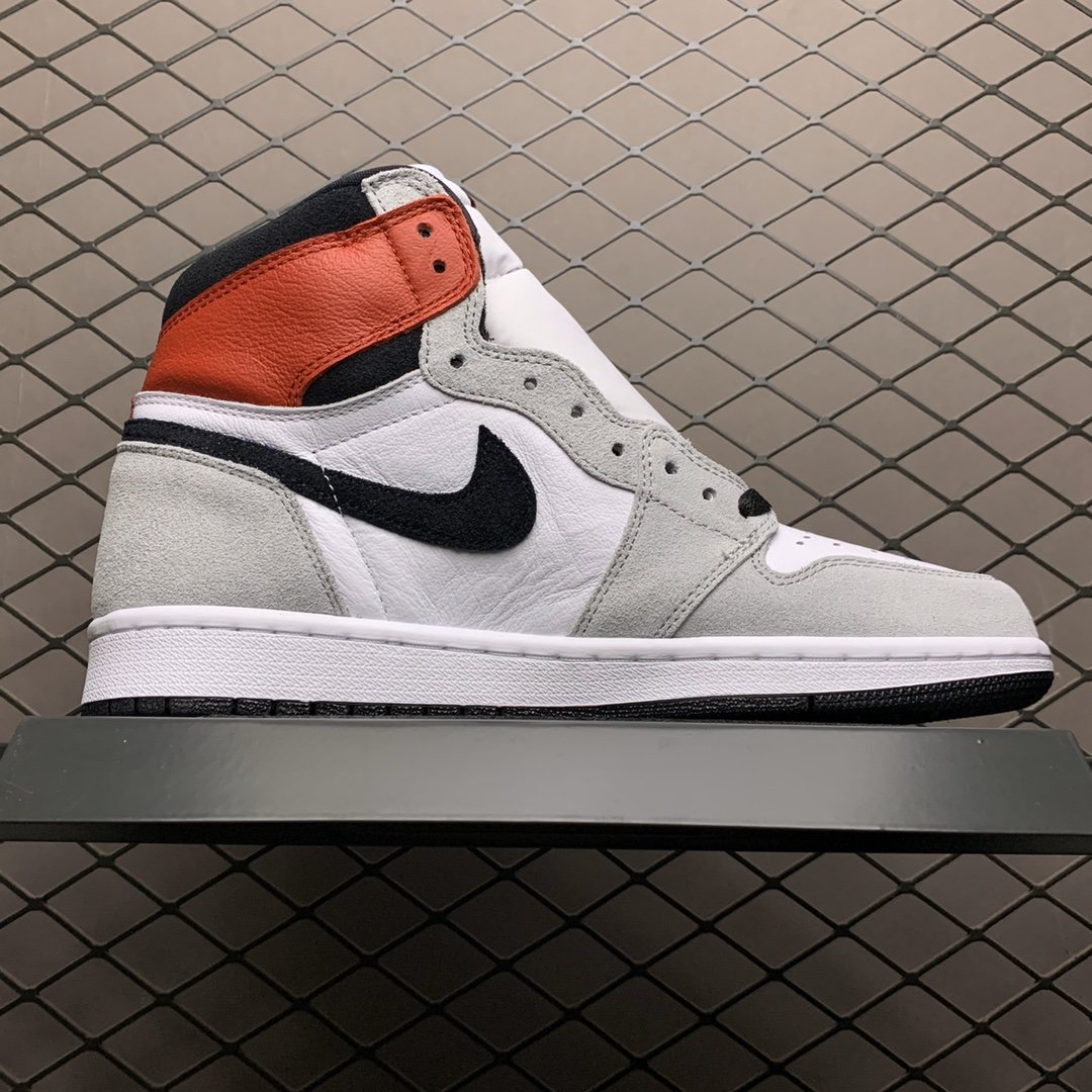 Replica Air Jordan Shoe Air Jordan 1 Retro High Smoke Grey 555088-126 40.5-46