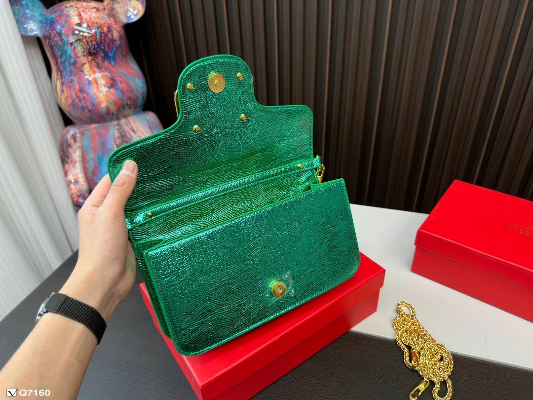 Replica Valentino Bag 25*14CM