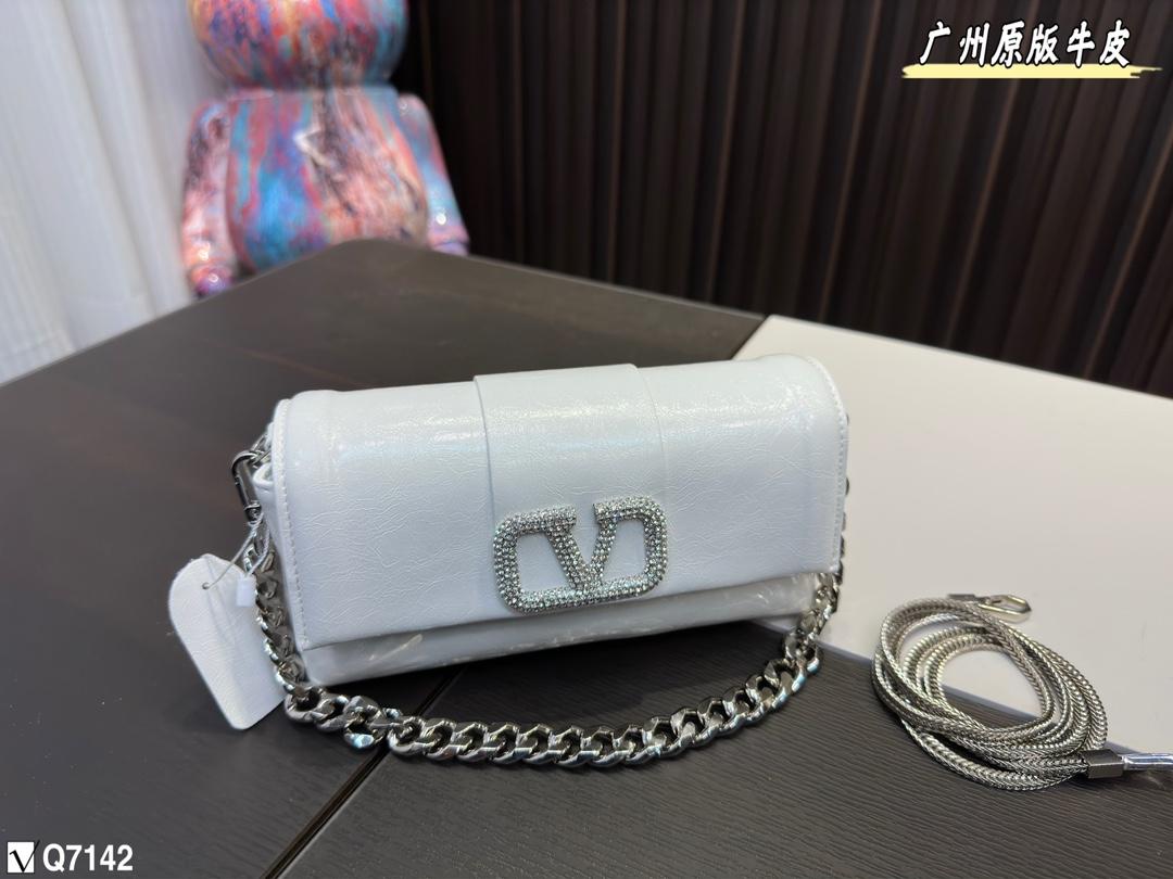 Replica Valentino Bag 21*11CM
