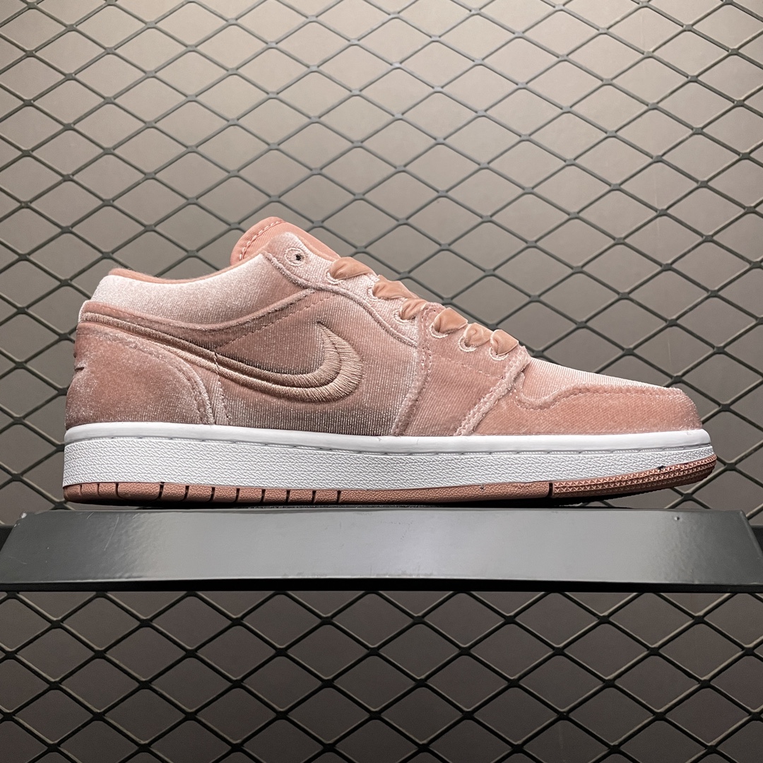 Replica Air Jordan Shoe Air Jordan 1 Low DQ8396-600 Size 36-40