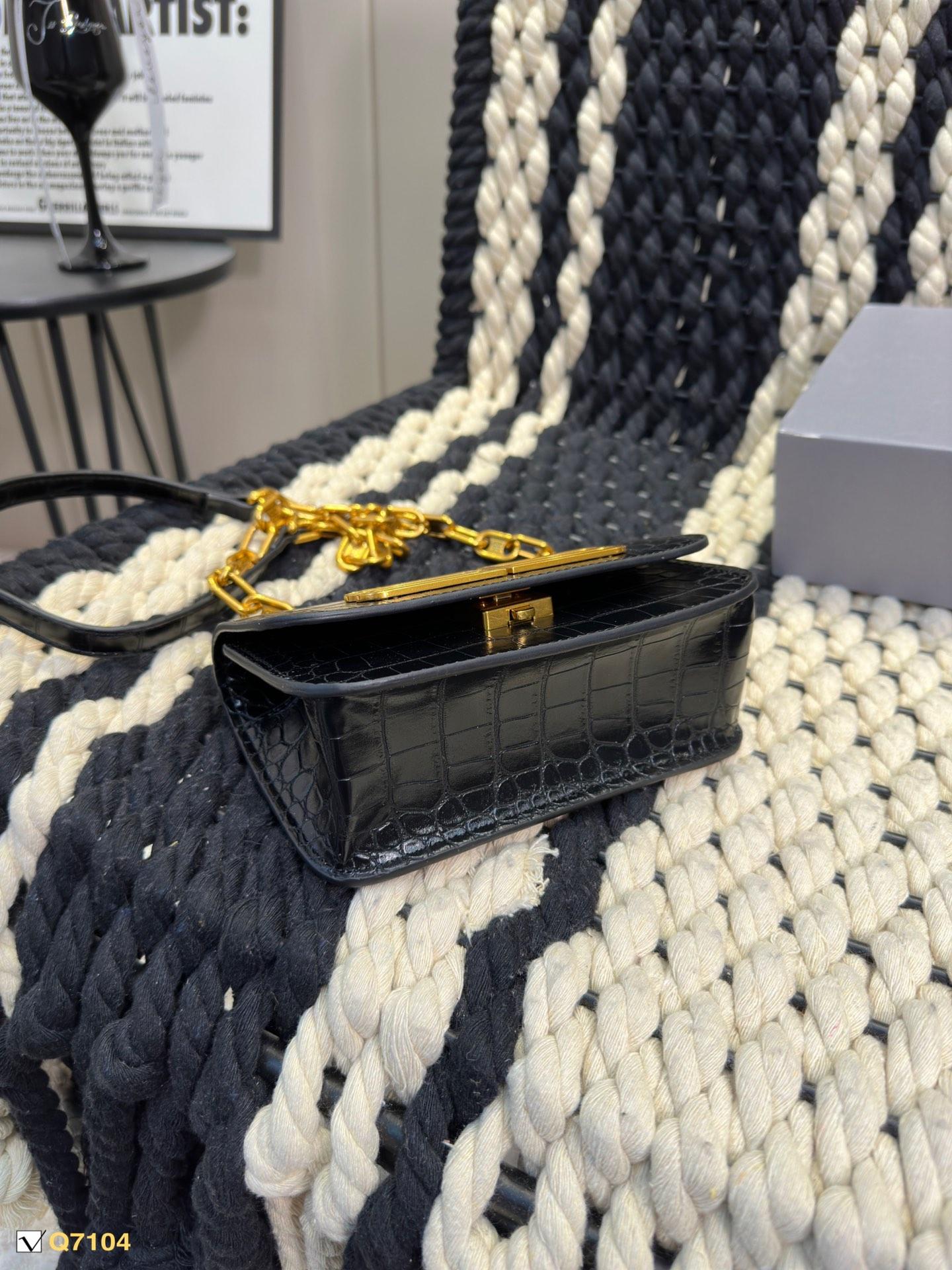 Replica Balenciaga Bag 19*9CM