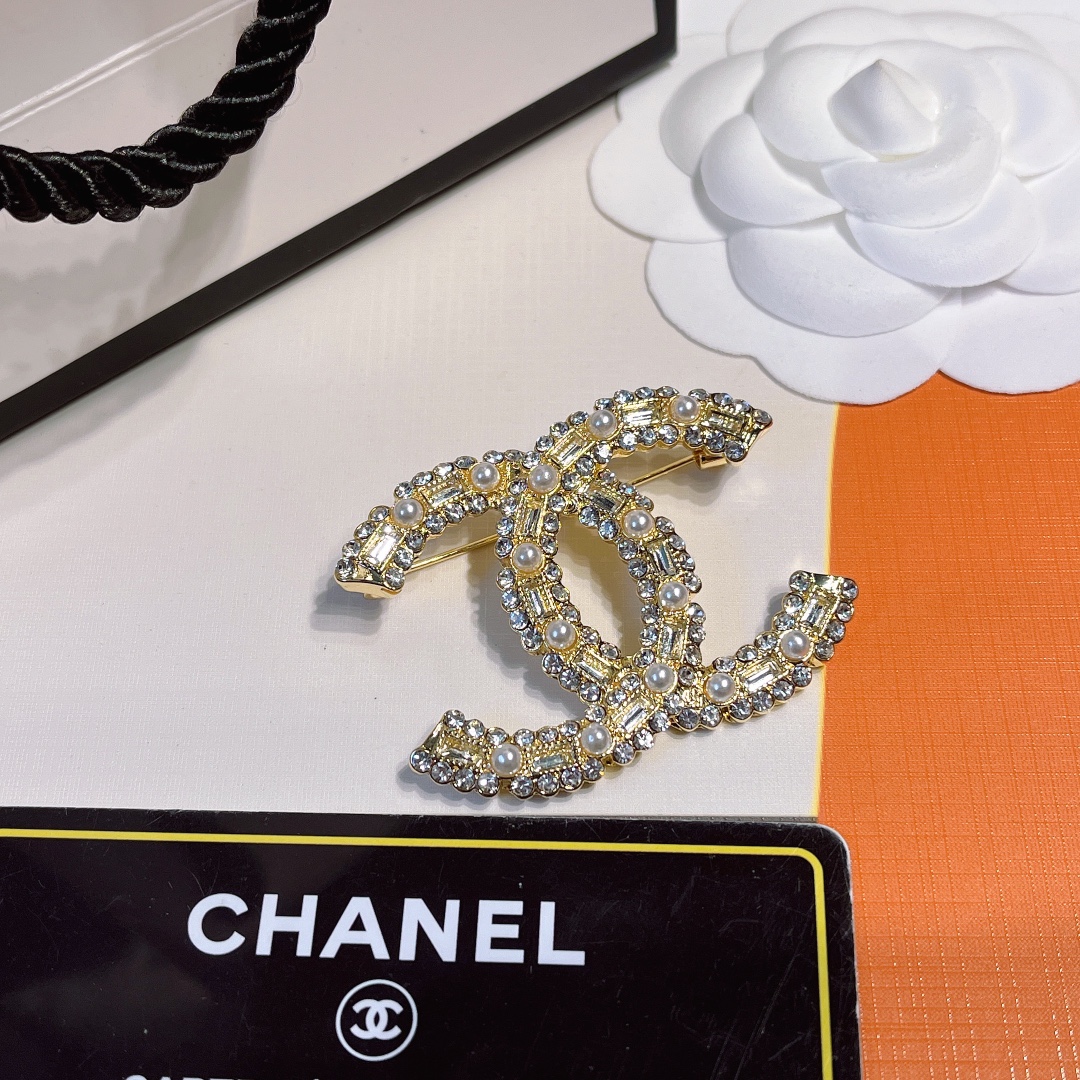 Replica CHANEL Brooch