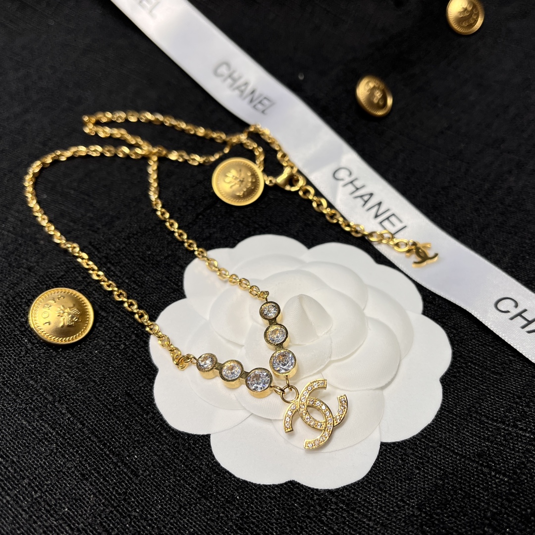 Replica CHANEL Necklace