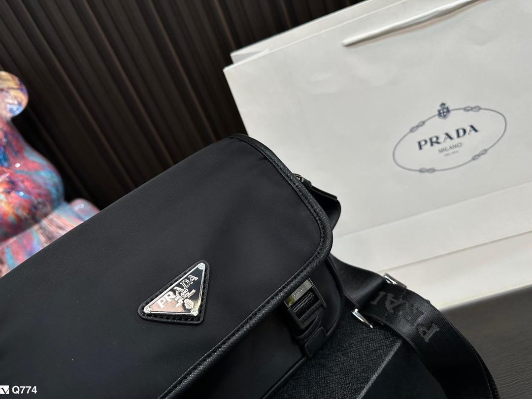 Replica Prada Bag 21*15CM