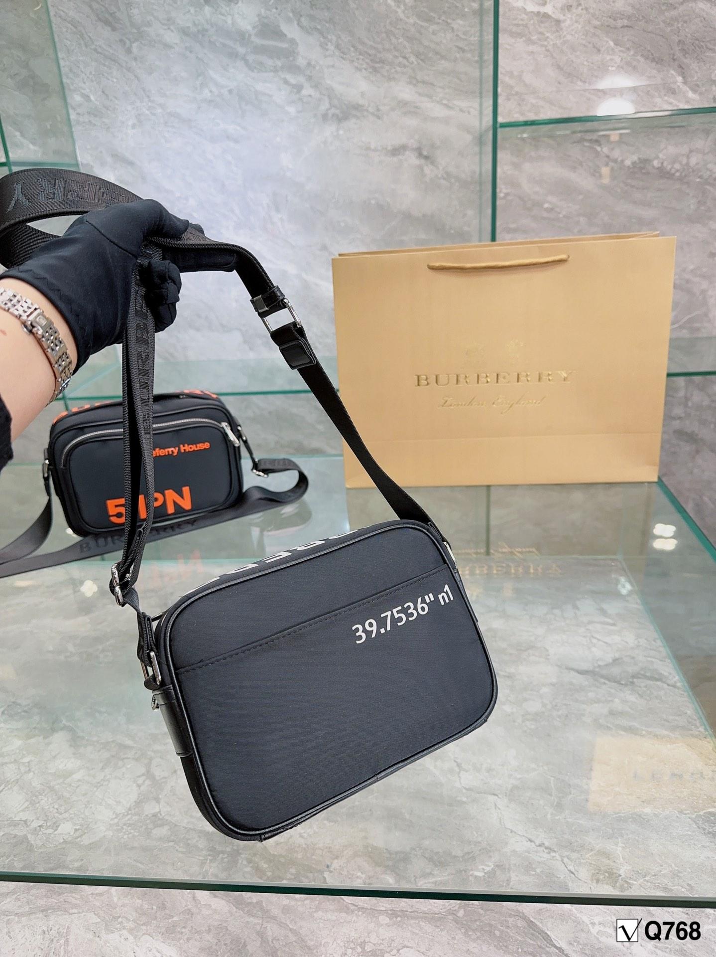 Replica Burberry Bag 23*17CM