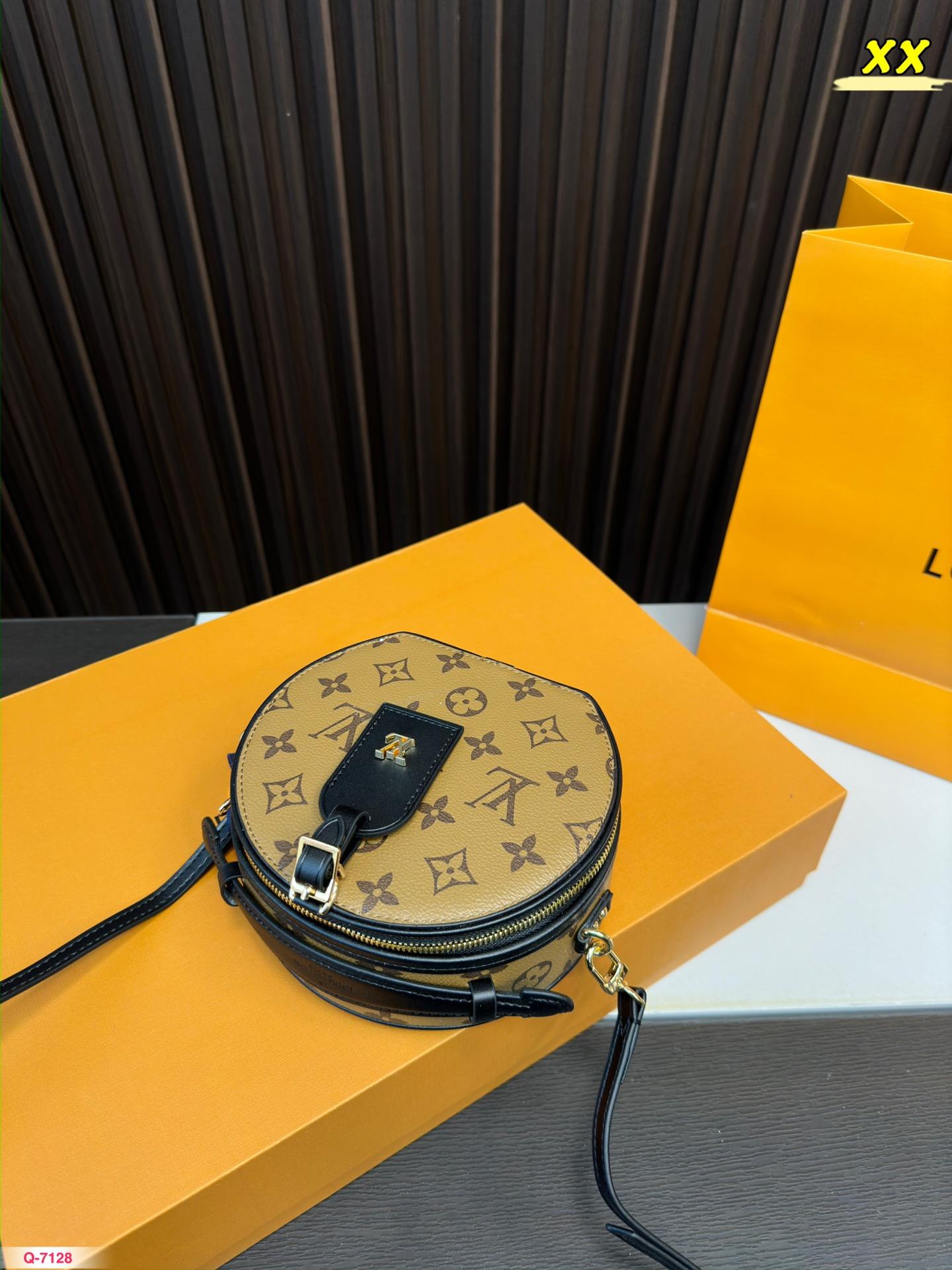 Replica Louis Vuitton Bag 16*17CM