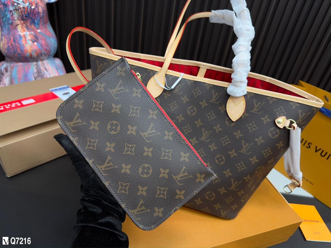 Replica Louis Vuitton Bag 33CM