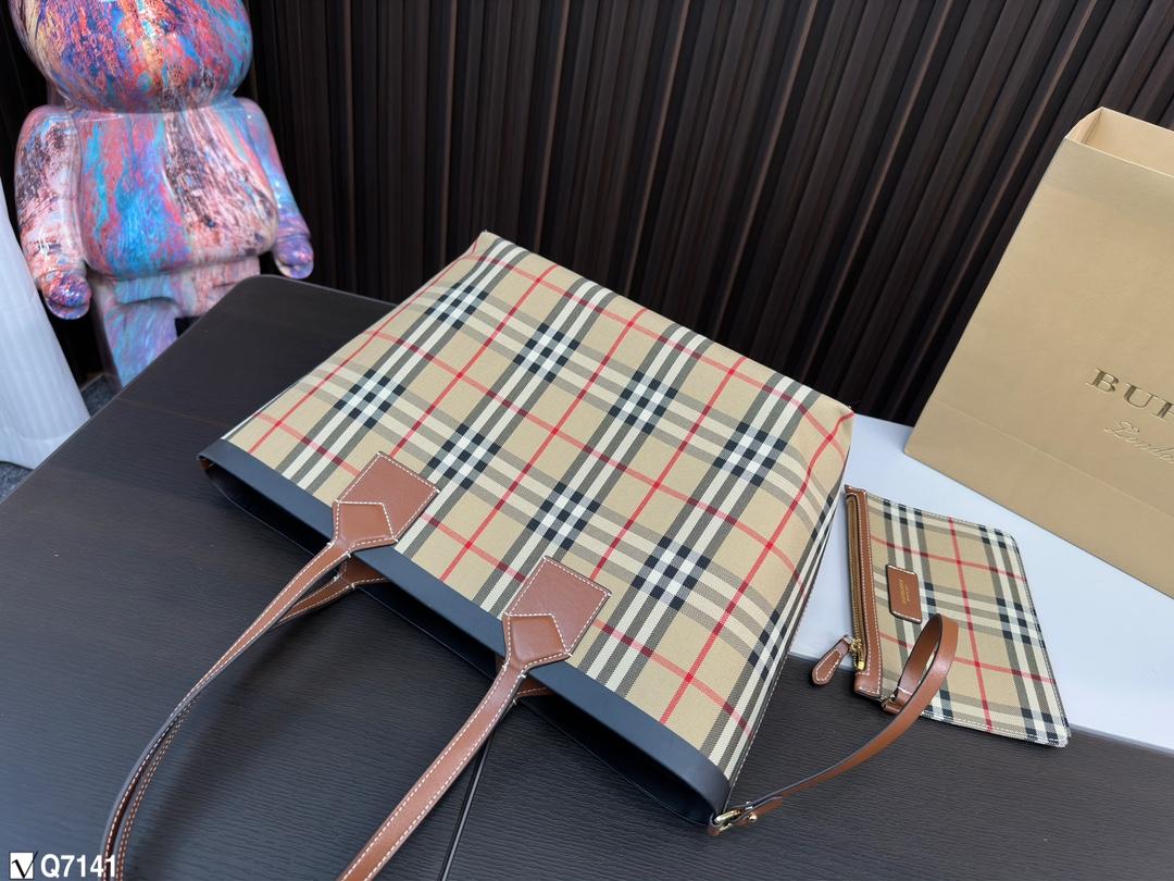 Replica Burberry Bag 35*29CM