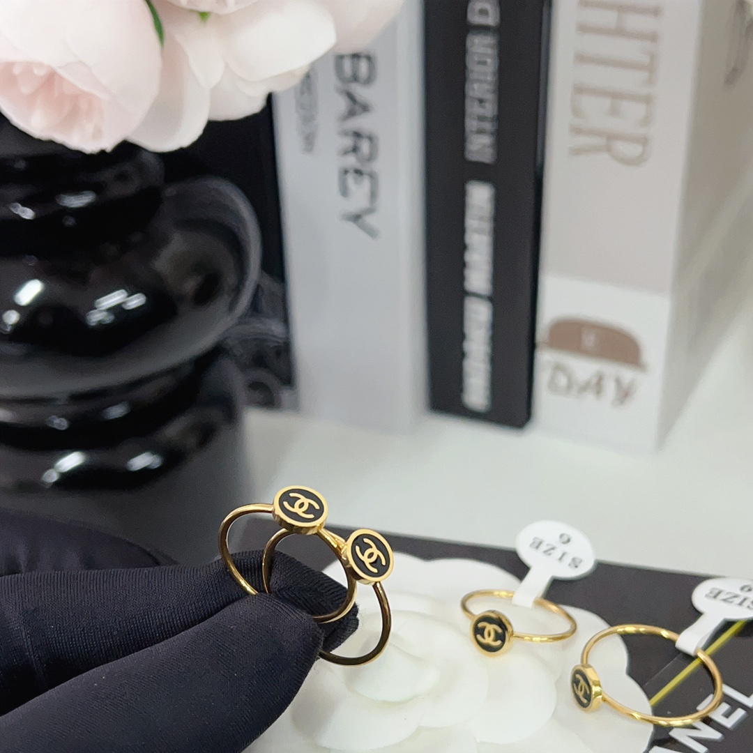 Replica CHANEL Ring