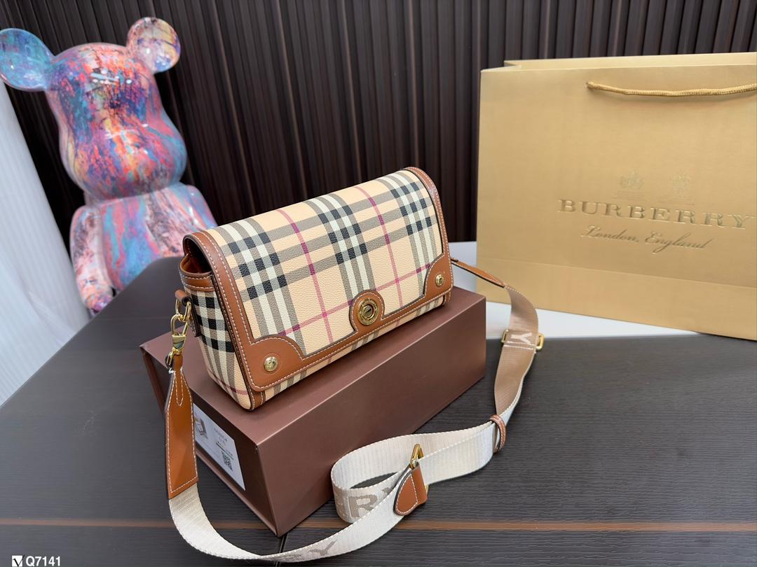 Replica Burberry Bag 15*24CM