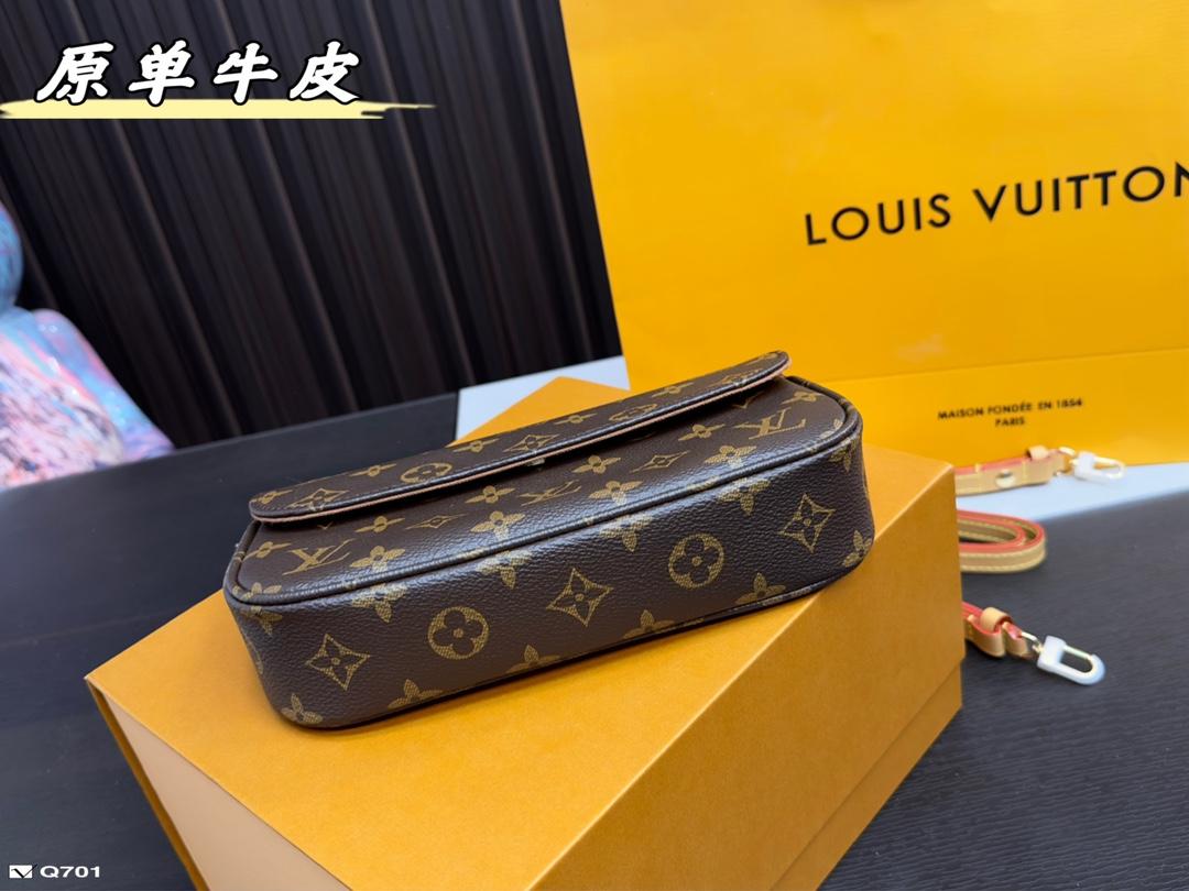Replica Louis Vuitton Bag 12*22CM