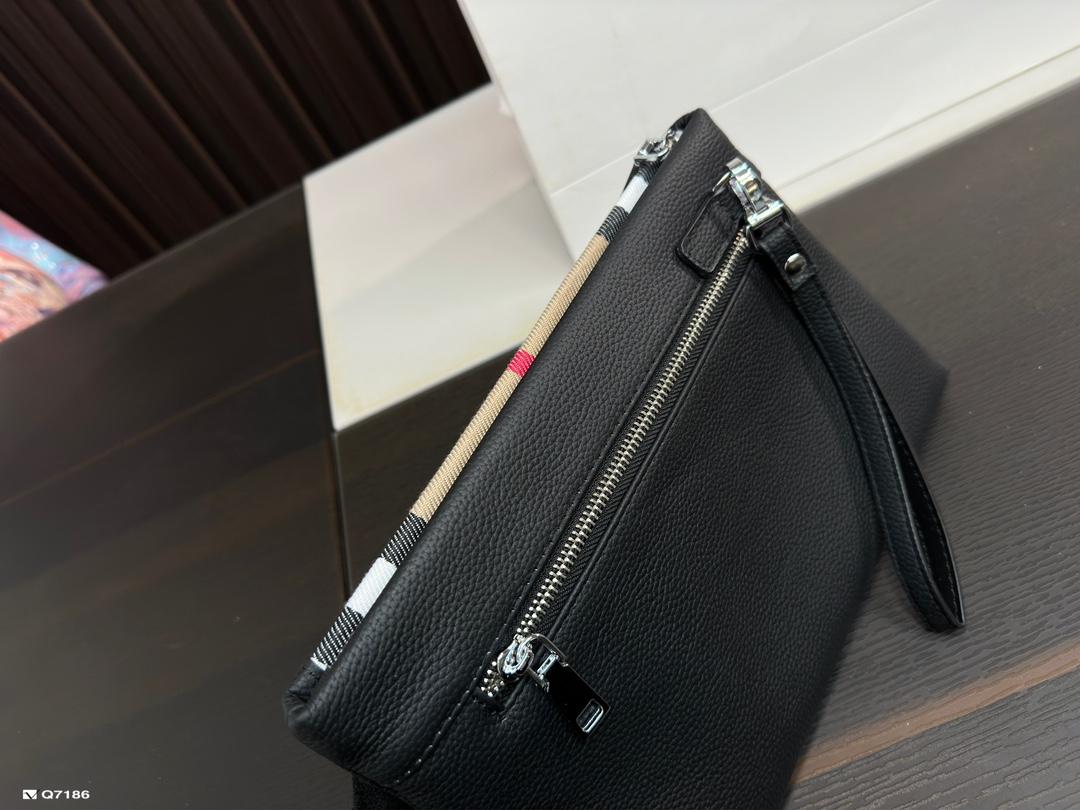Replica Burberry Bag 17*27CM