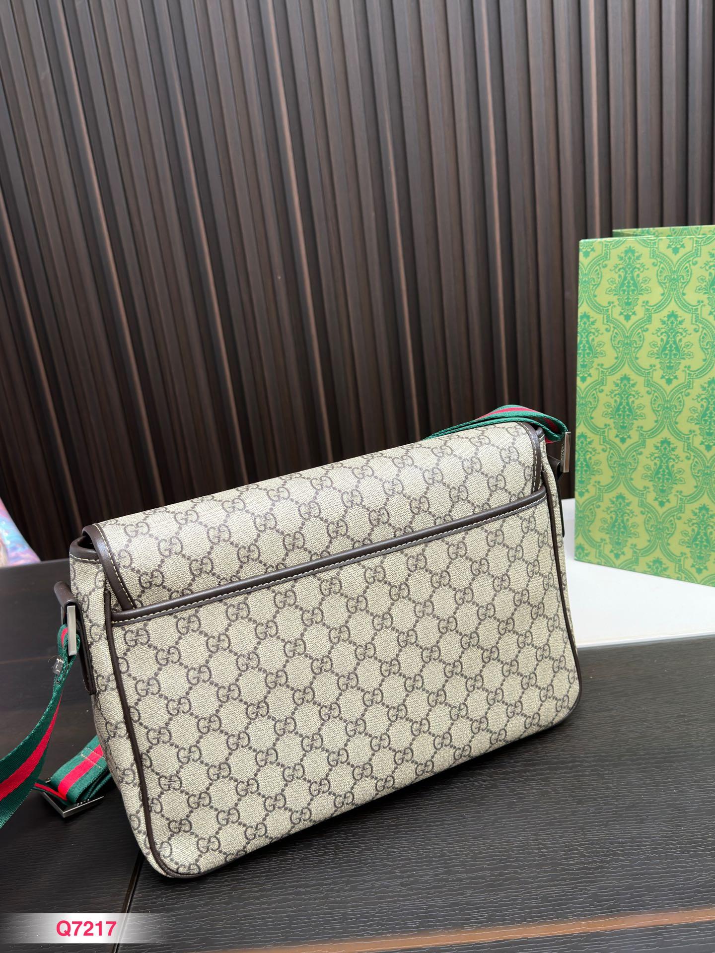 Replica Gucci Bag 23*32CM