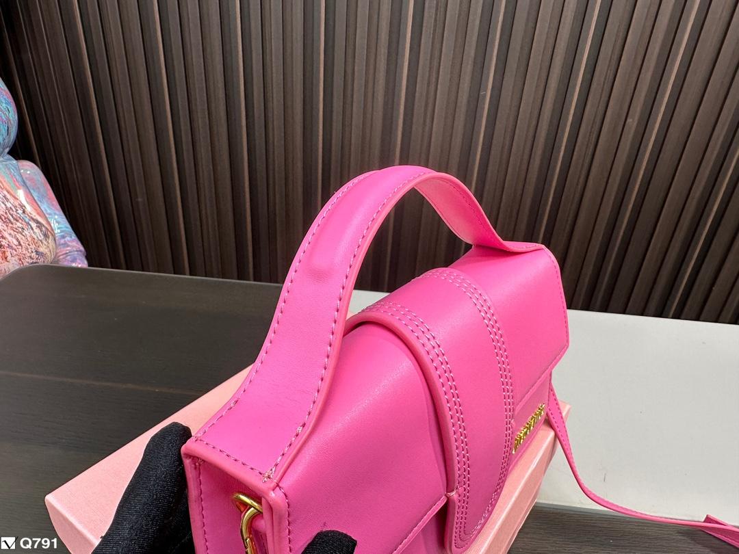 Replica Jacquemus Bag 24*13CM
