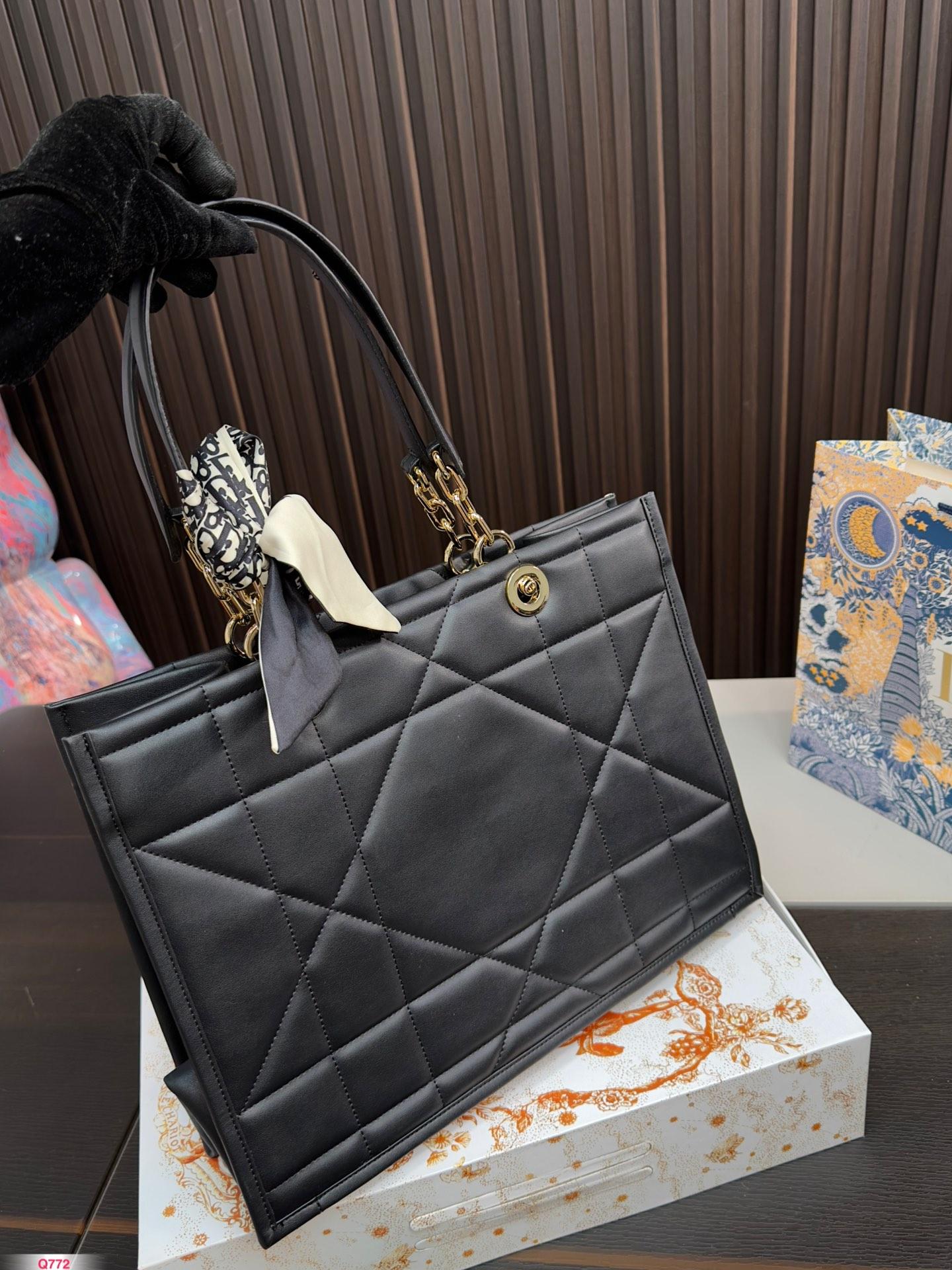 Replica Dior Bag  25*21CM/36*27CM
