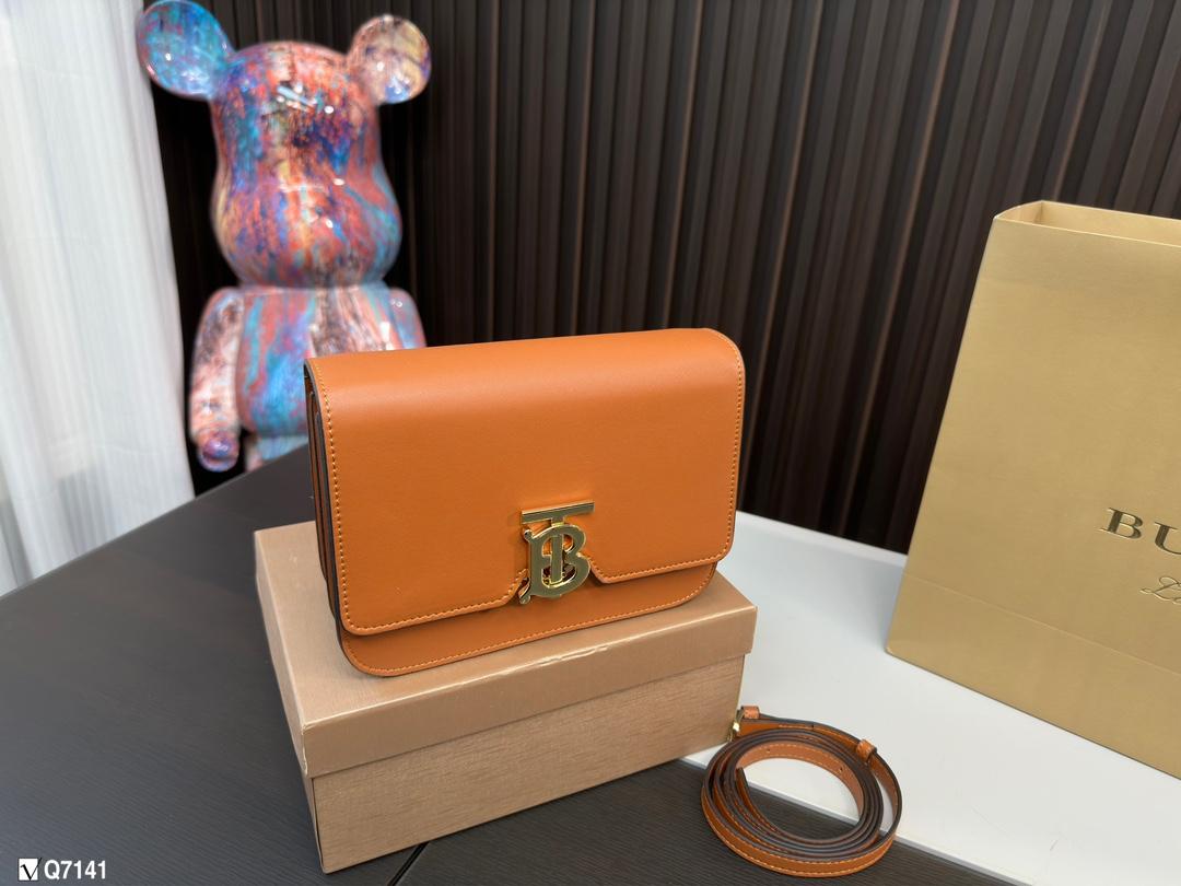 Replica Burberry Bag 21*11CM