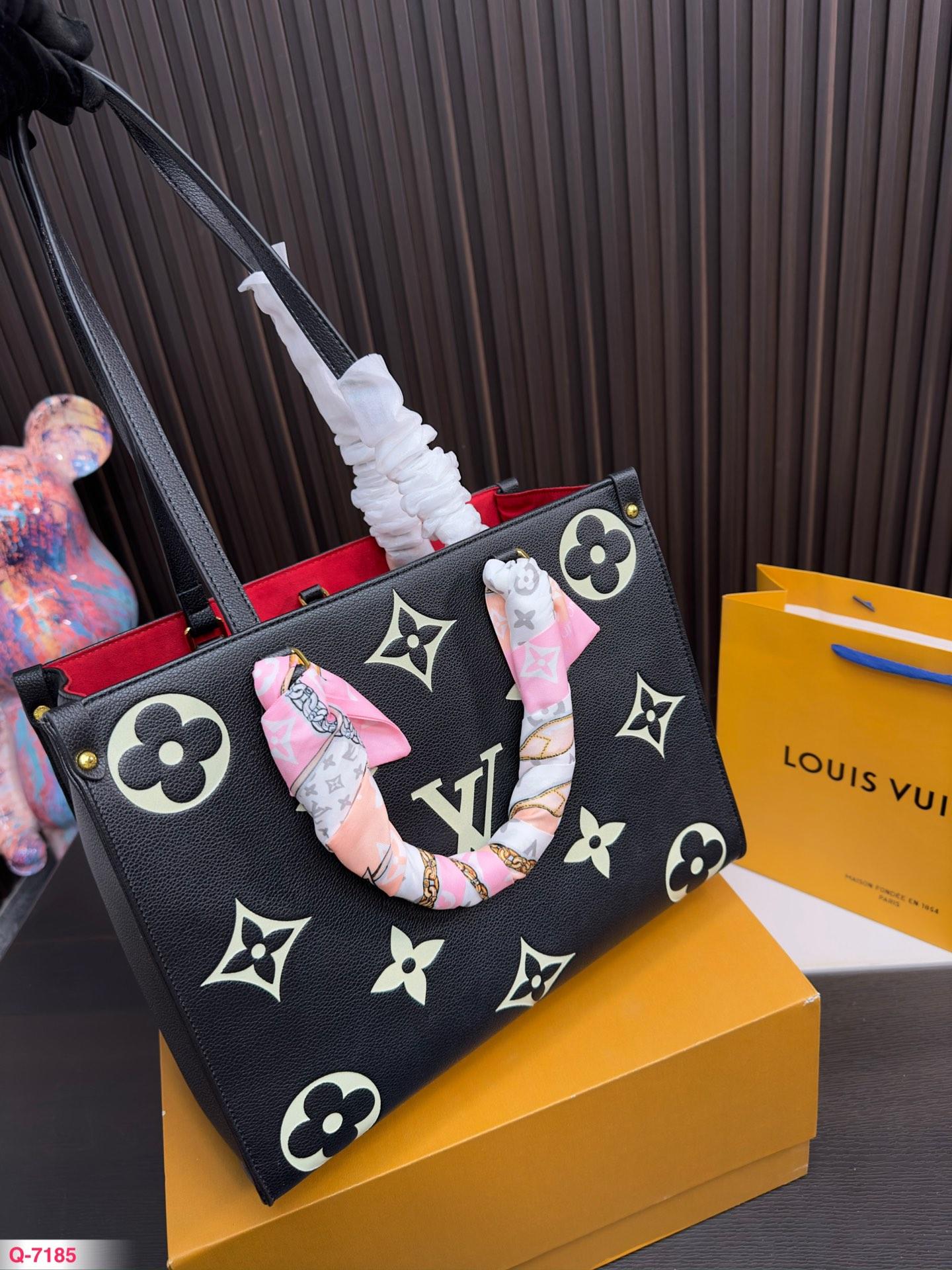 Replica Louis Vuitton Bag 20*19CM/33*26CM