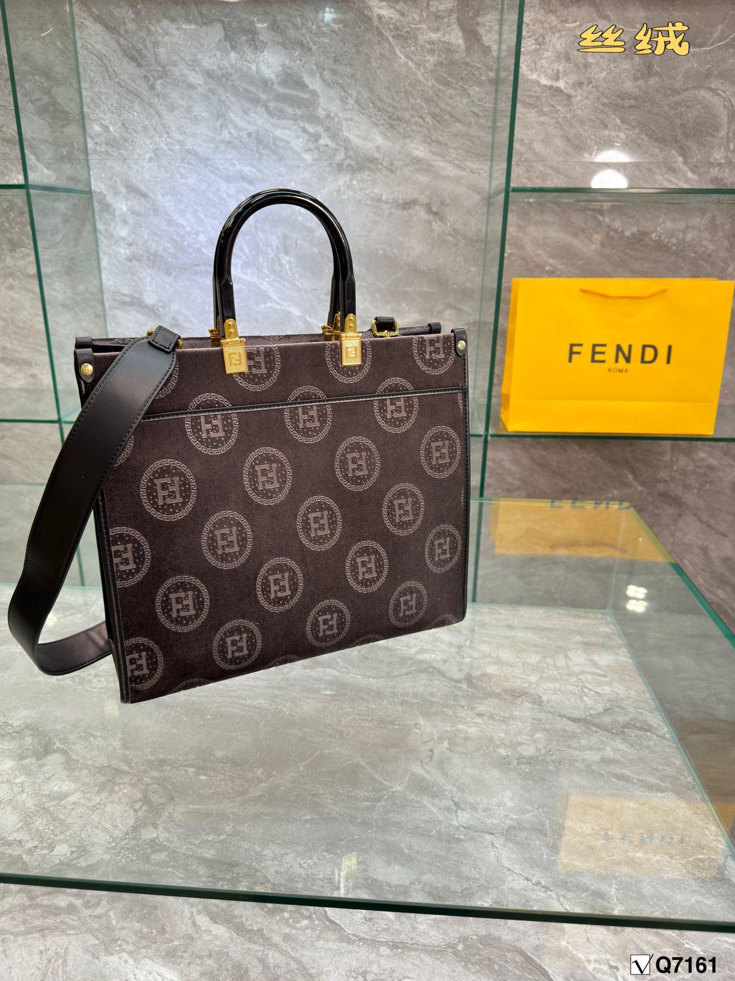 Replica Fendi Bag 35*30 CM