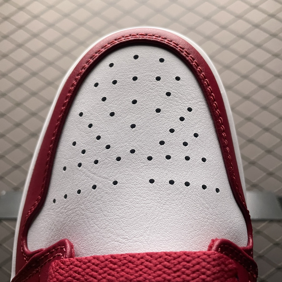 Replica Air Jordan Shoe Air Jordan 1 Low 553558-607 Size 35.5-46