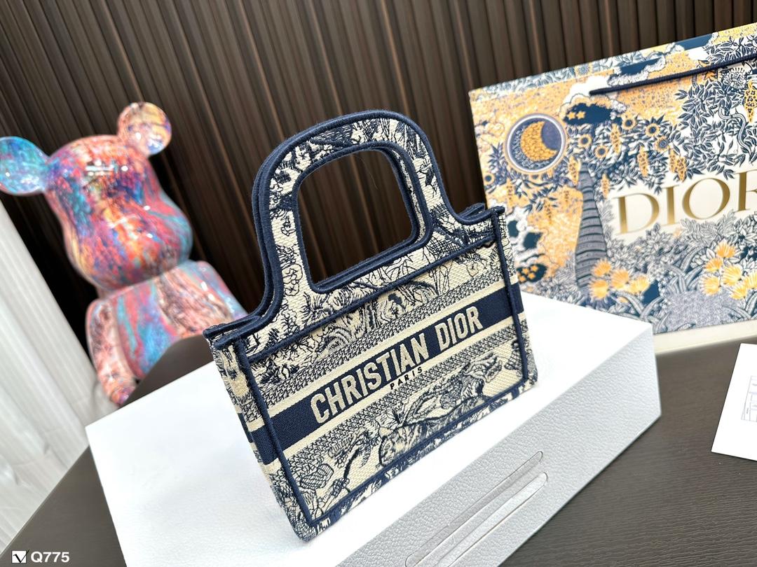 Replica Dior Bag 15*20CM