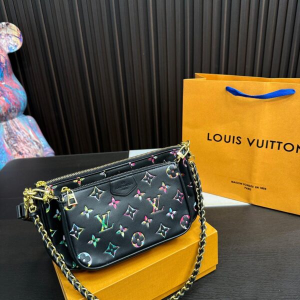 Replica Louis Vuitton Bag 12*23CM