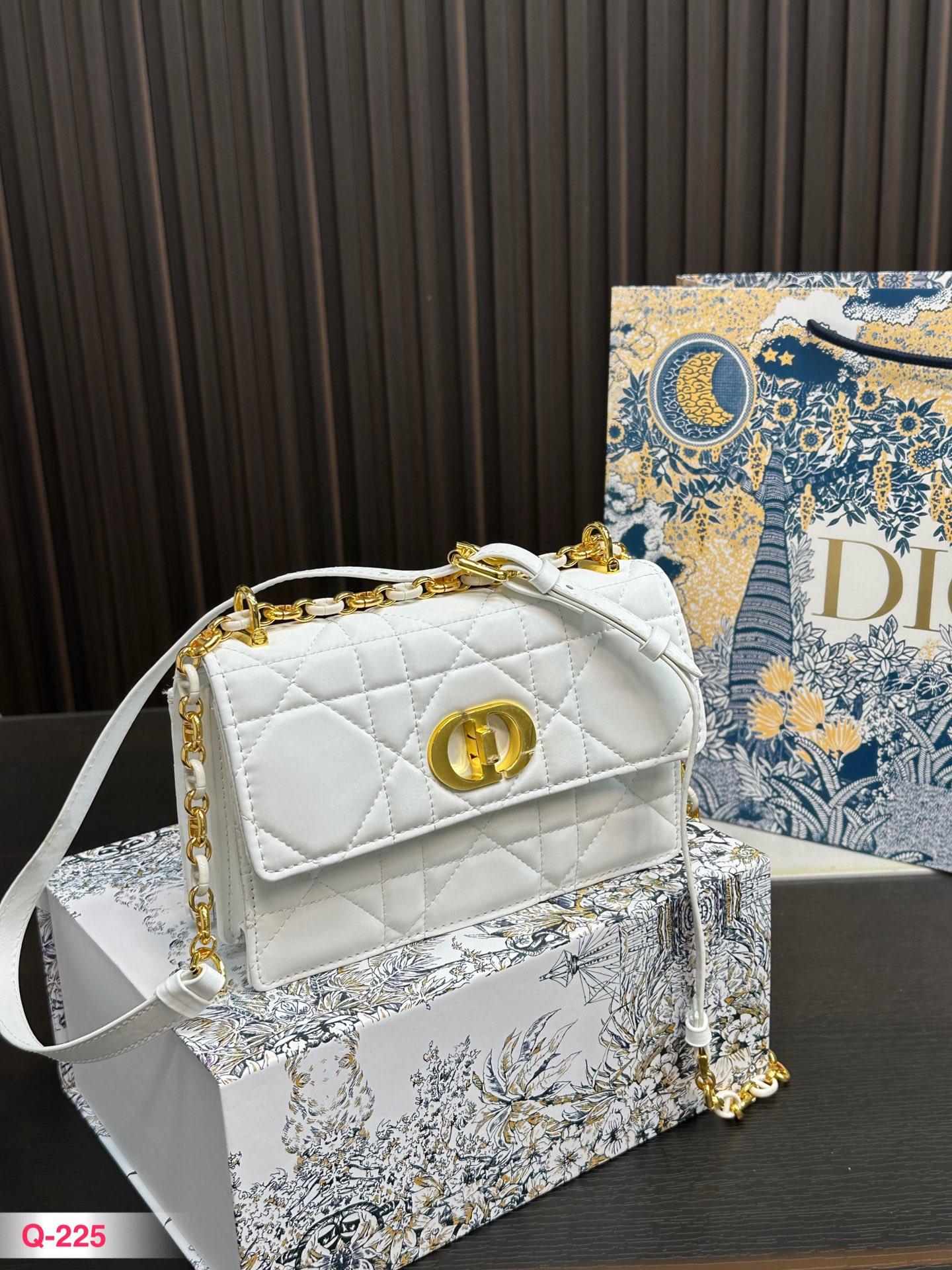 Replica Dior Bag 18*12CM