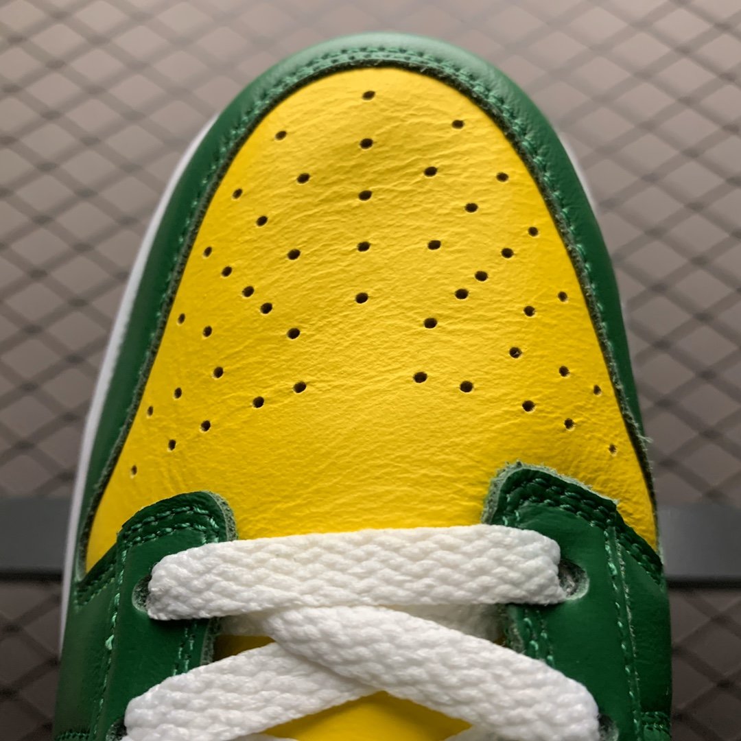 Replica Nike Dunk SB Shoe Nike Dunk Low SP Brazil CU1727-700 36-46