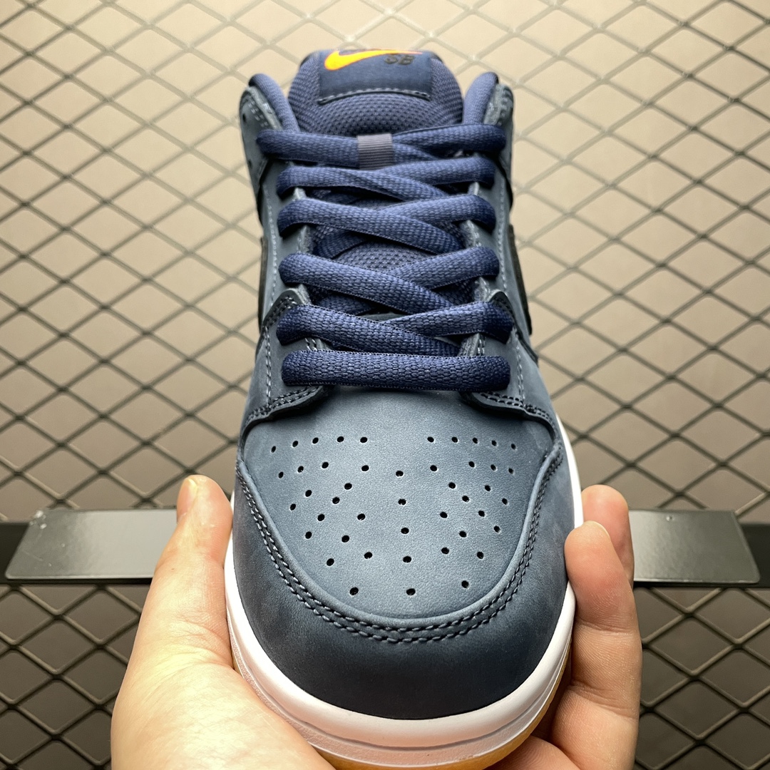 Replica Nike Dunk SB Shoe Nike SB Dunk LowNavy Gum CW7463-401 Size 36-47.5