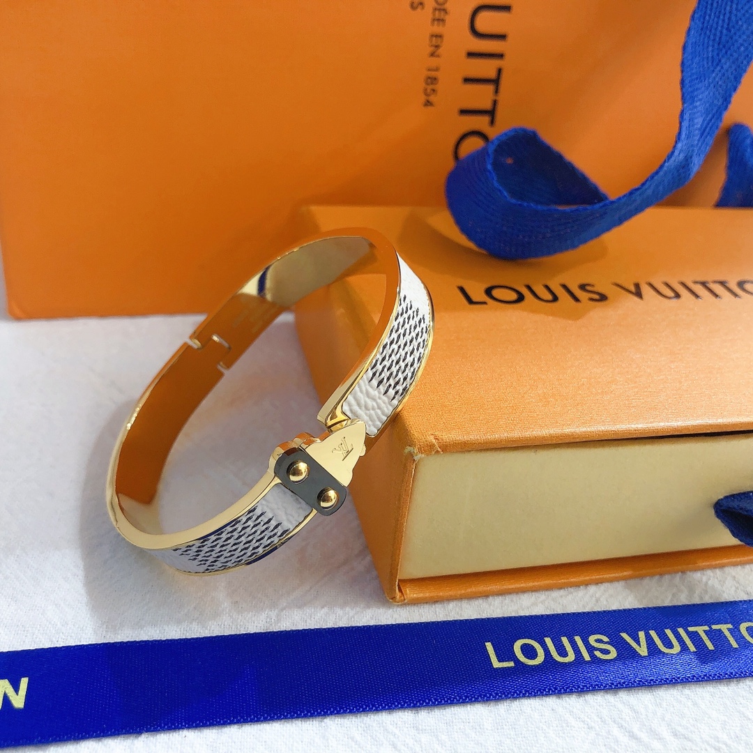 Replica LOUIS VUITTON Bangle