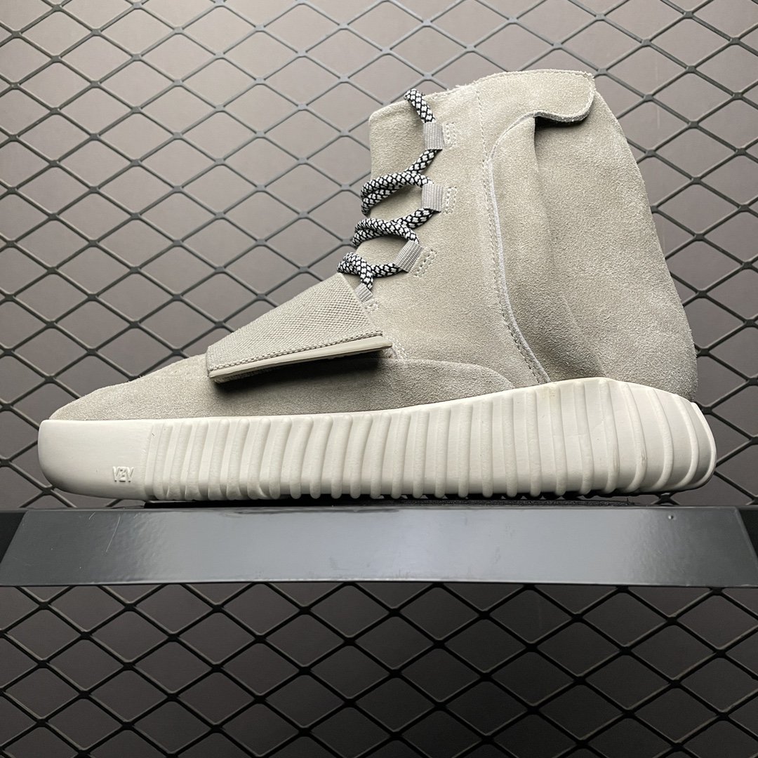 Replica Adidas Yeezy Shoe Adidas Yeezy 750 Boost Light Brown B3530936-48_01830