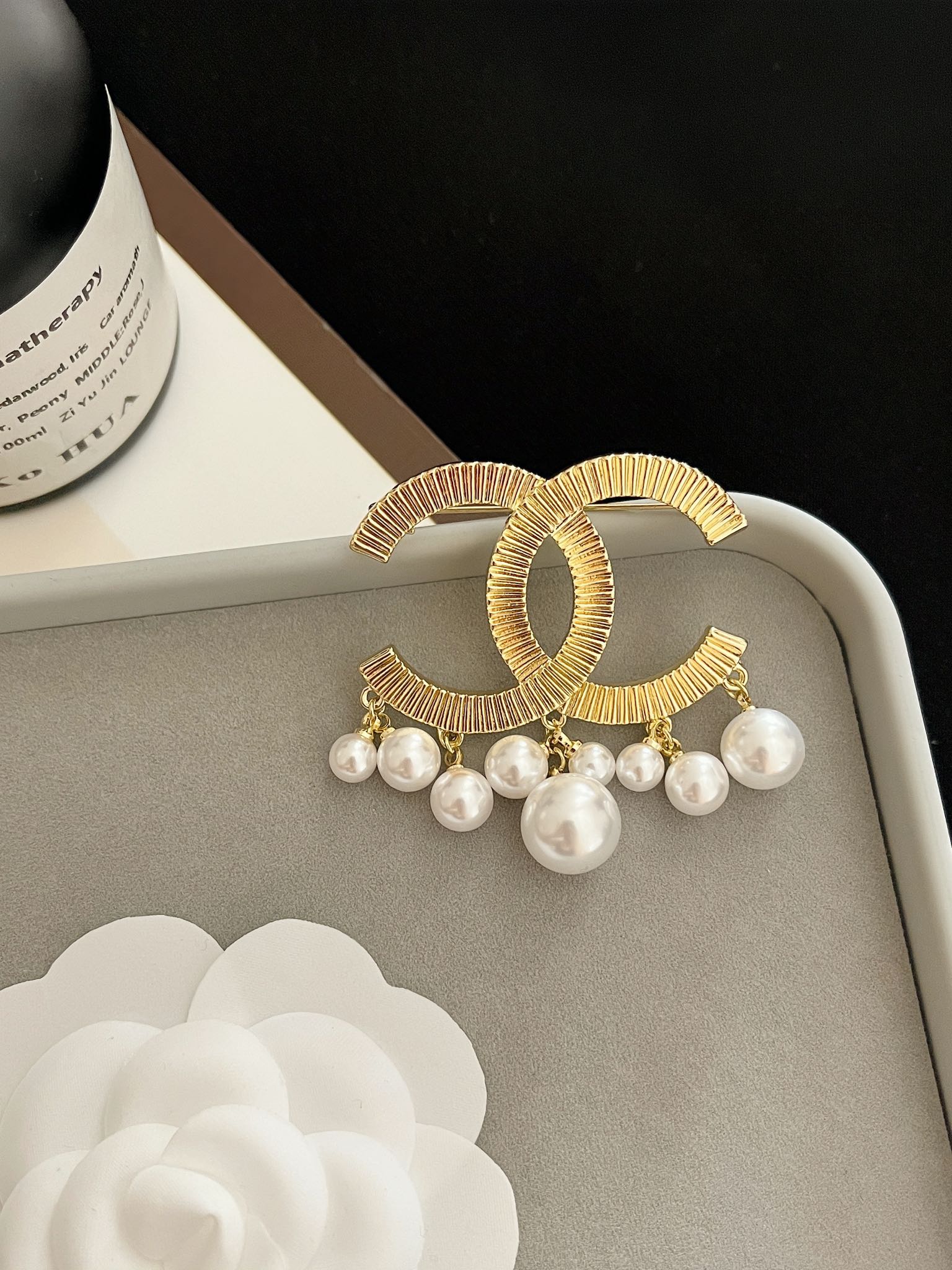 Replica CHANEL Brooch