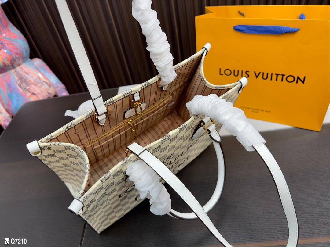 Replica Louis Vuitton Bag 34*27CM
