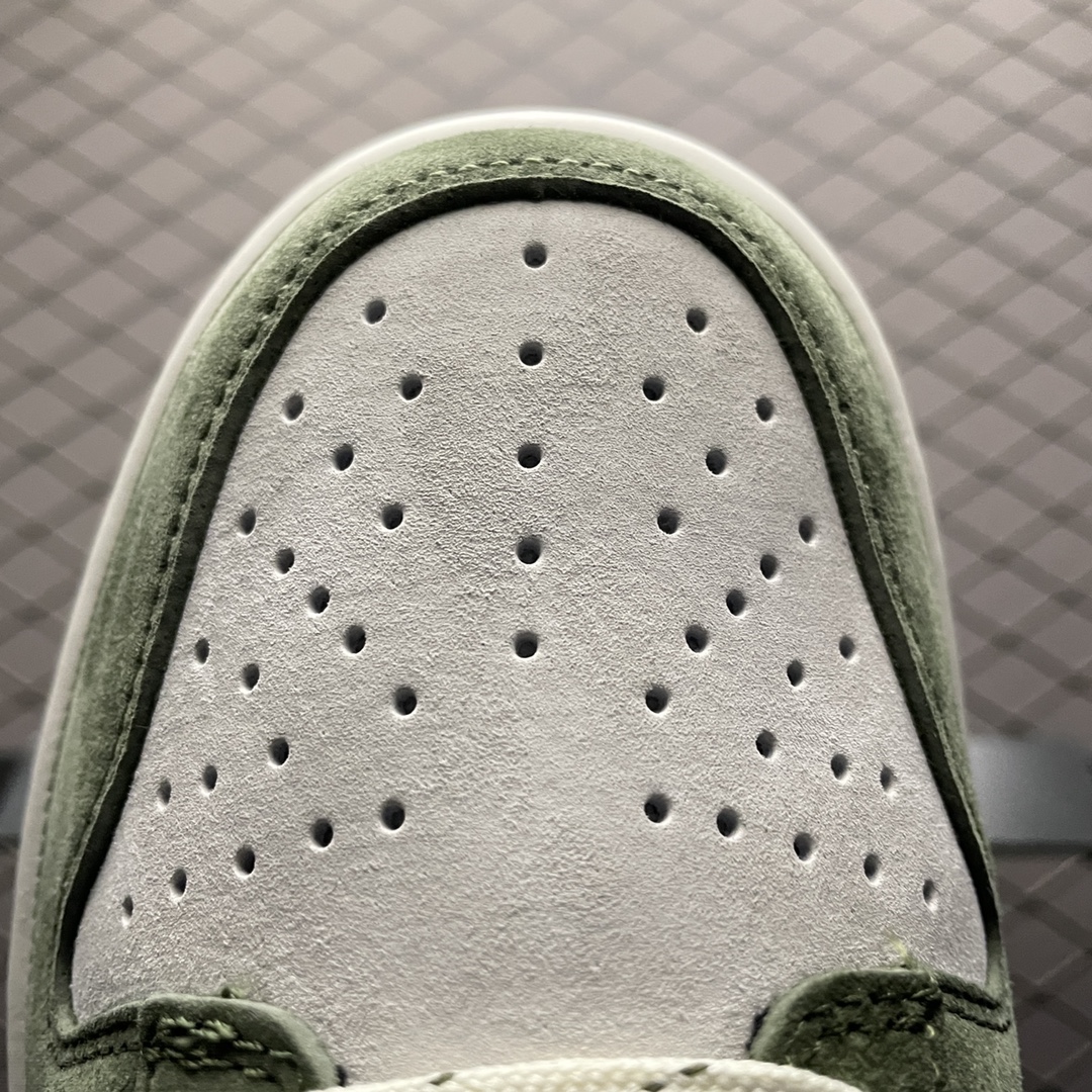 Replica Nike Dunk SB Shoe Otomo Katsuhiro x Nike Dunk Low FF0918-015