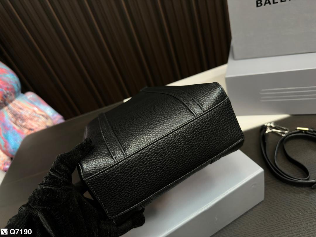 Replica Balenciaga Bag  19*6*23CM