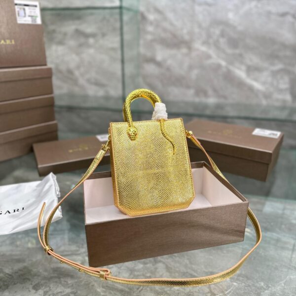 Replica BURBERRY Bag  15*20CM