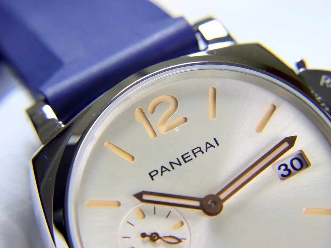 Replica Panerai Automatic Machine Watch 42MM