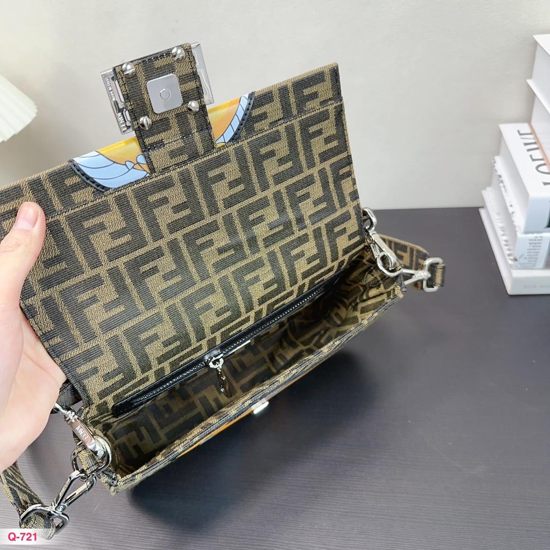 Replica Fendi Bag 15*26CM