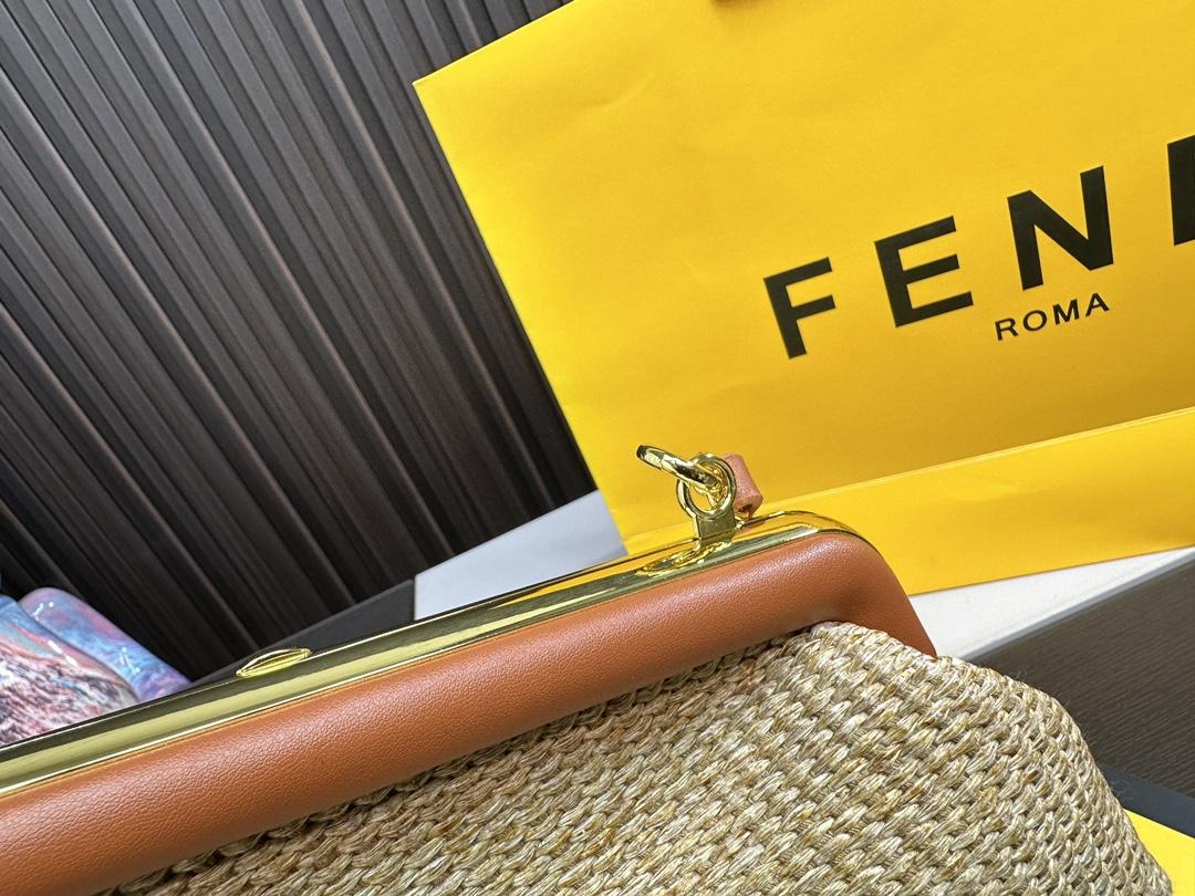 Replica Fendi Bag 23*17CM