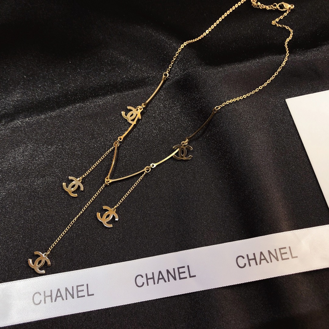 Replica CHANEL Necklace