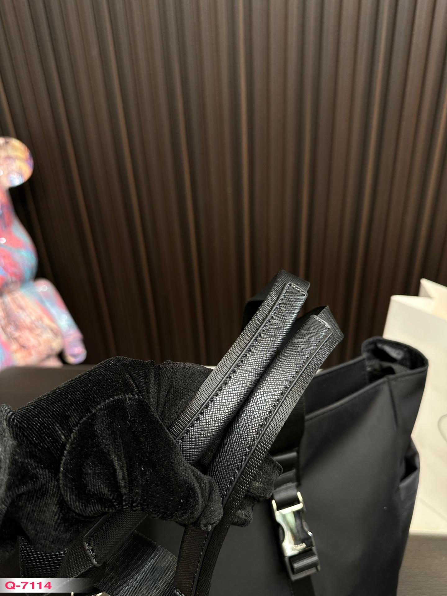 Replica Prada Bag 39*33CM