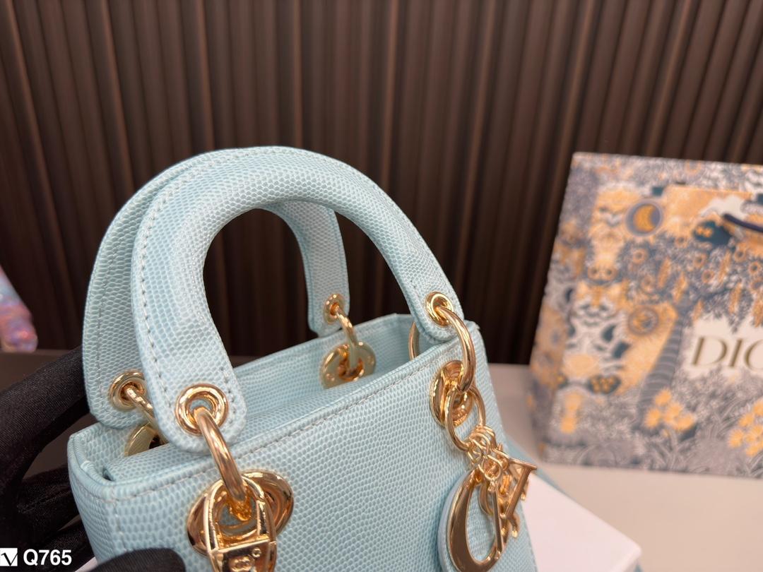 Replica Dior Bag  17*7*14CM