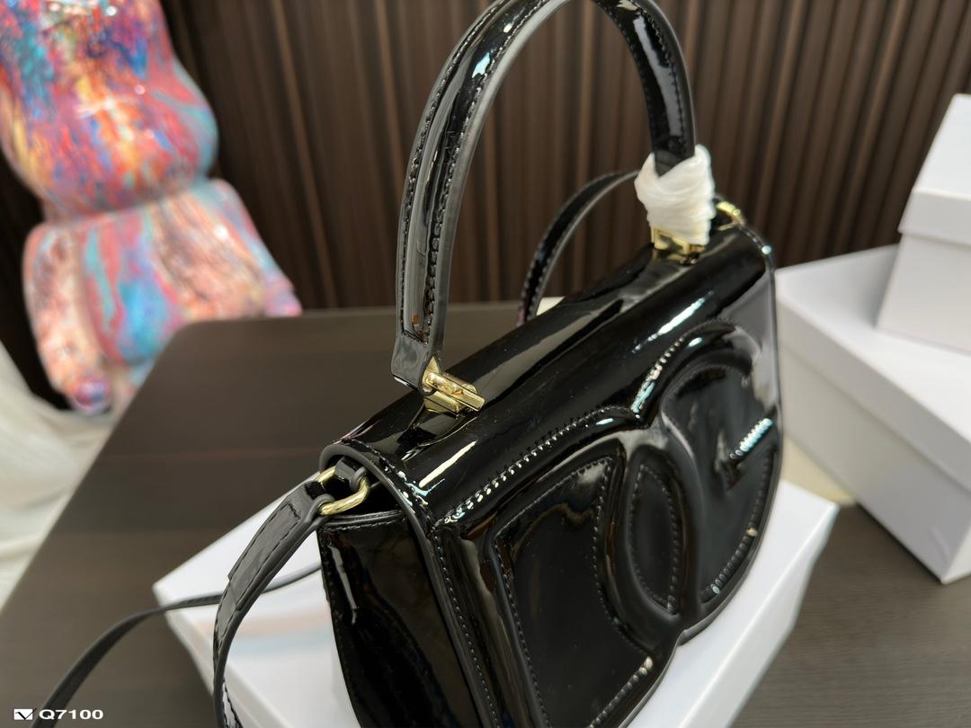 Replica Dolce Gabbana Bag 22*17CM