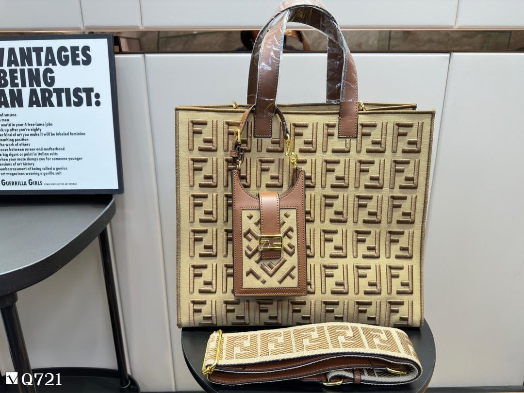 Replica Fendi Bag 37*32CM